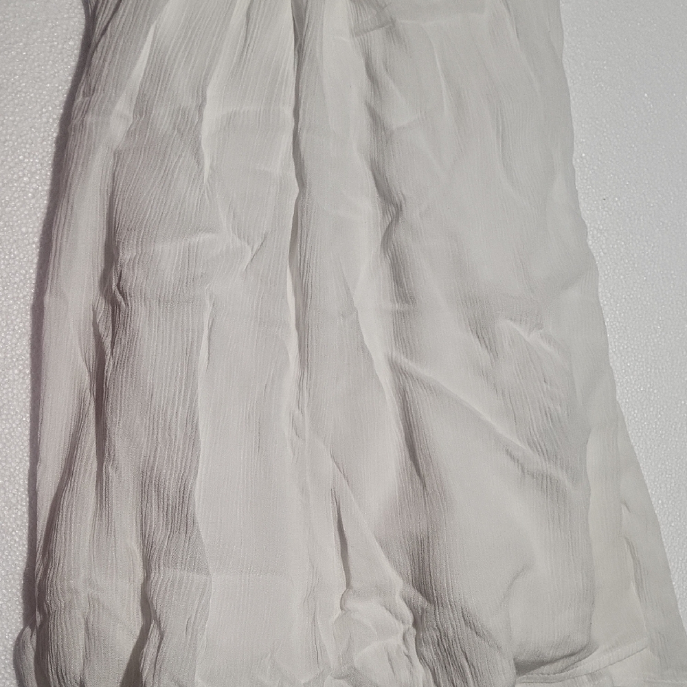 Torrid White Top with Blue Floral Details - Picture 4 of 5